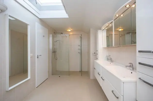 Oceanfront 4 bedroom penthouse