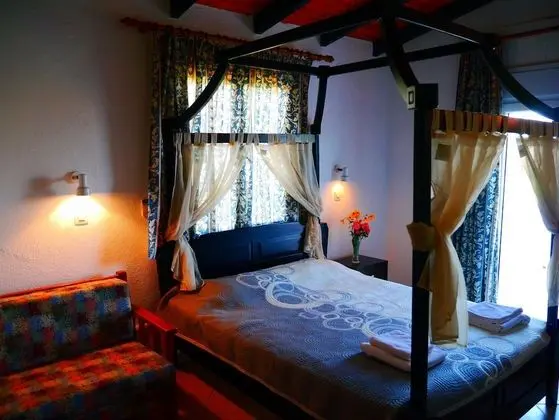 Standard Stüdyo, Bahçe Manzaralı