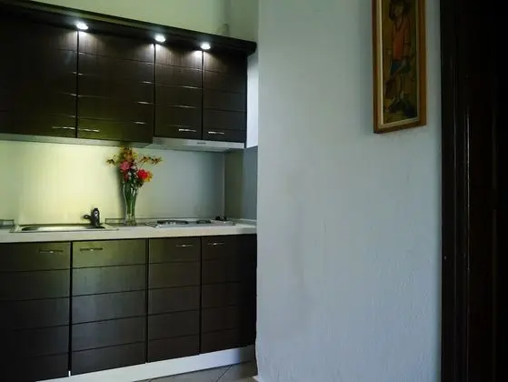 Standard Stüdyo, Bahçe Manzaralı