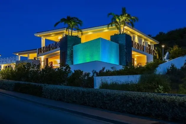 Deluxe Villa, 4 Yatak Odası, Kişiye Özel Havuzlu, Denize Bakan