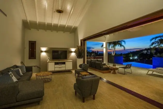 Deluxe Villa, 4 Yatak Odası, Kişiye Özel Havuzlu, Denize Bakan