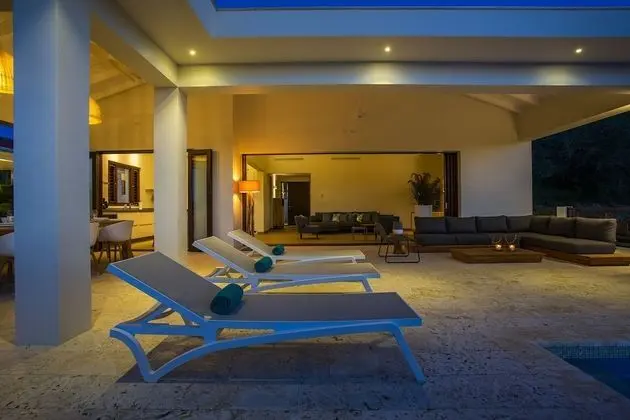 Deluxe Villa, 4 Yatak Odası, Kişiye Özel Havuzlu, Denize Bakan