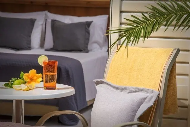 Double Room, Garden or Side Sea View, Annex Building