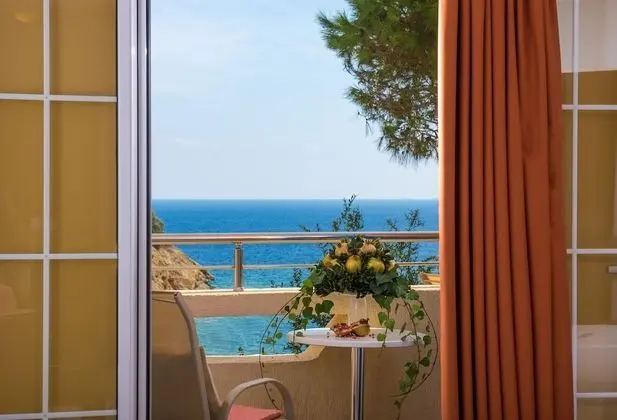 Double Room, Garden or Side Sea View, Annex Building