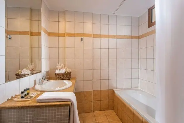 Executive Tek Büyük Yataklı Oda, Deniz Manzaralı (Outdoor Jacuzzi)