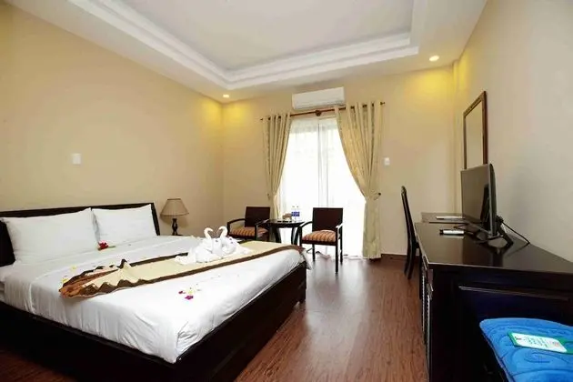 Deluxe Tek Büyük Yataklı Oda, Bahçe Manzaralı