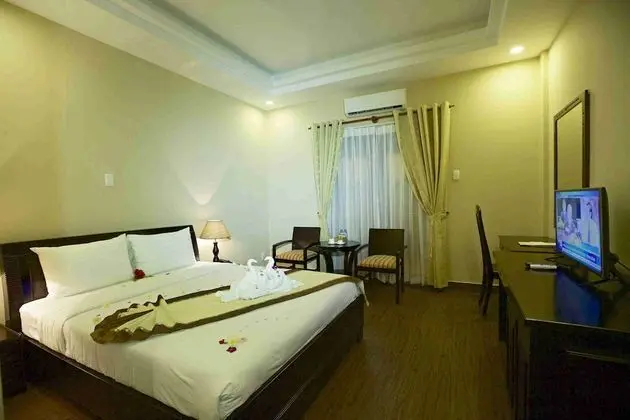 Deluxe Tek Büyük Yataklı Oda, Bahçe Manzaralı