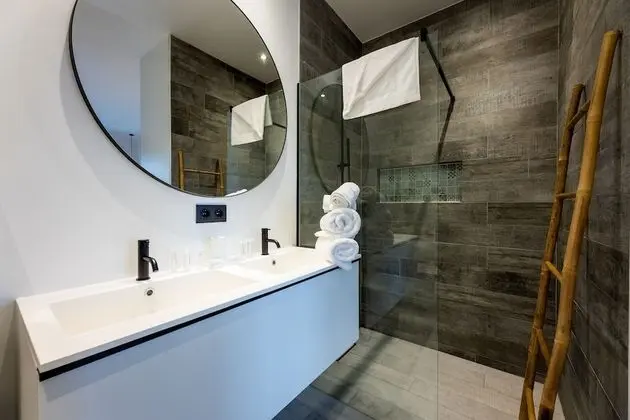 Premium Çatı Katı Süiti (Penthouse)