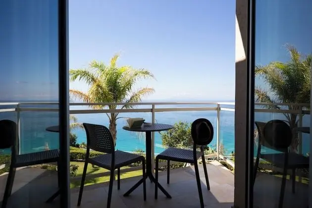 Deluxe Tek Büyük veya İki Ayrı Yataklı Oda, Deniz Manzaralı