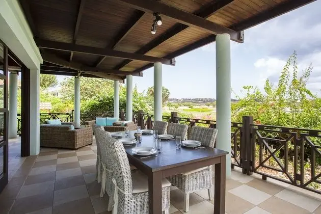 Family Villa, 3 bedrooms, Beachside (duplex)