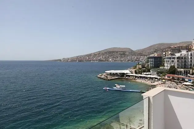 Deluxe Üç Kişilik Oda, Deniz Manzaralı