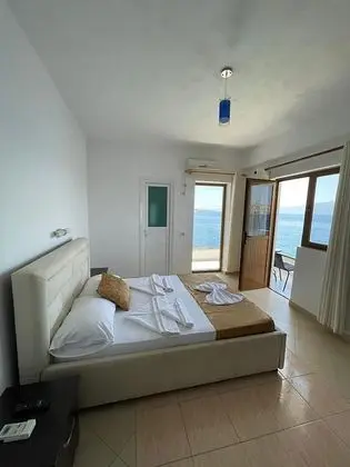Tek Büyük Yataklı Oda, Deniz Manzaralı