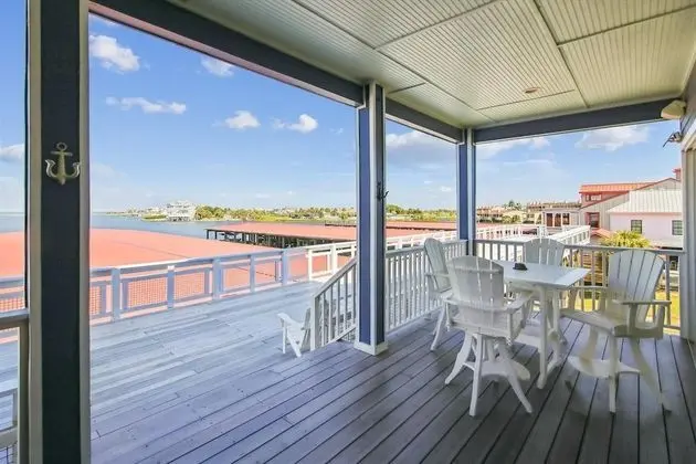 Ev, Birden Çok Yatak, Balkon