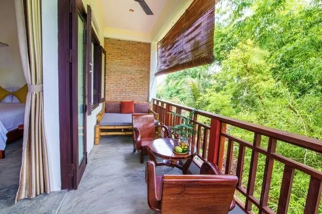 Premium Tek Büyük Yataklı Oda, Balkon