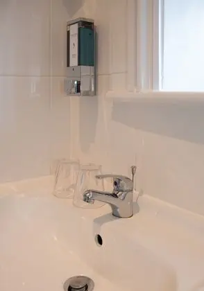 Tek Büyük Yataklı Oda, Banyolu/Duşlu (Room 3)