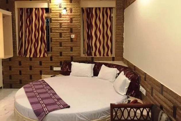Deluxe Dört Kişilik Oda