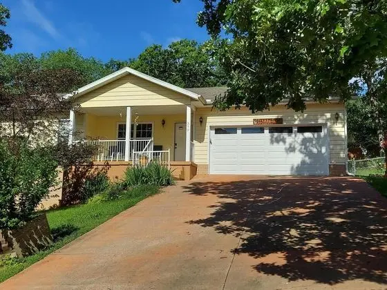 Ev (Blue Bird Hill - EXCELLENT LOCATION -)