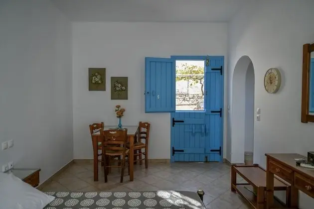 Traditional Tek Büyük veya İki Ayrı Yataklı Oda