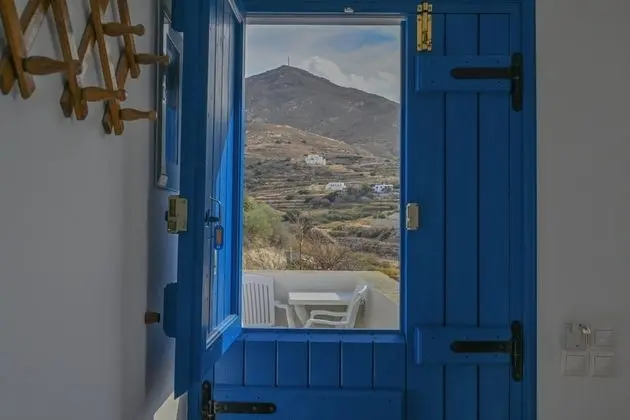 Traditional Tek Büyük veya İki Ayrı Yataklı Oda