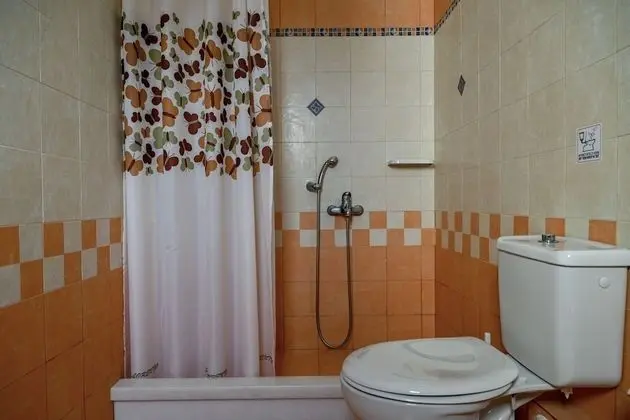 Traditional Üç Kişilik Oda