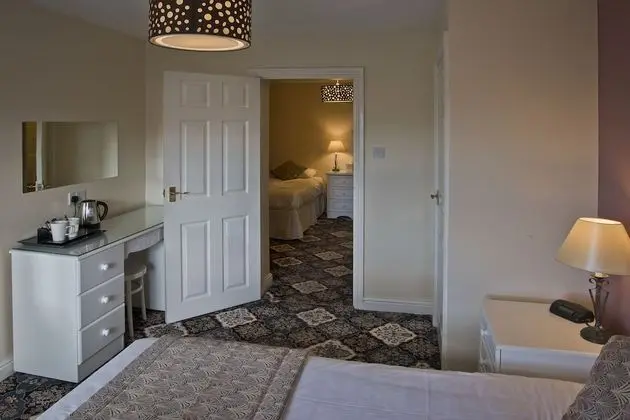 Superior Tek Büyük veya İki Ayrı Yataklı Oda