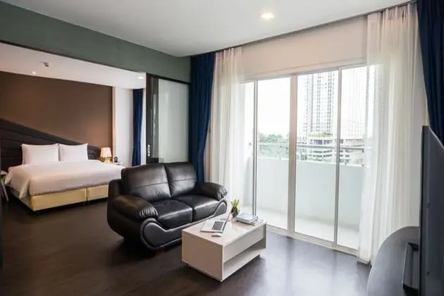 Blueboat Suite