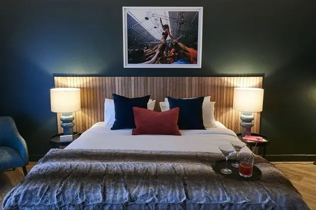 Blue King or Twin Suite