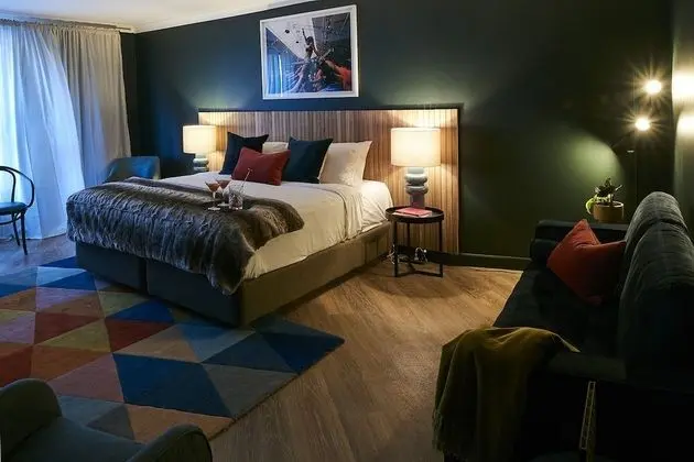 Blue King or Twin Suite