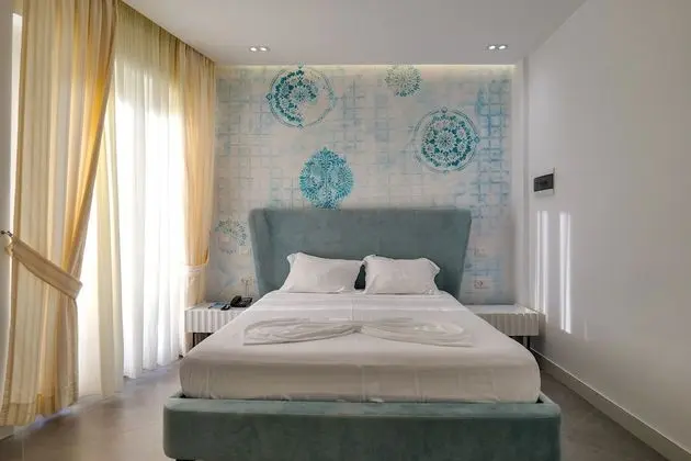 Tek Büyük Yataklı Oda, Balkon, Deniz Manzaralı