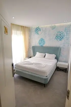 Tek Büyük Yataklı Oda, Balkon, Deniz Manzaralı