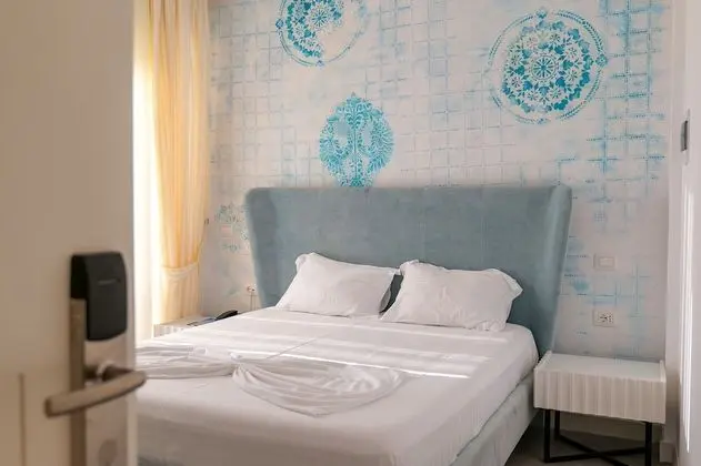 Tek Büyük Yataklı Oda, Balkon, Deniz Manzaralı