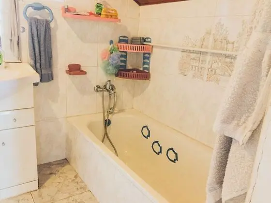 Ortak Ranzalı Oda, Karma Ranzalı Oda, Ortak Banyo
