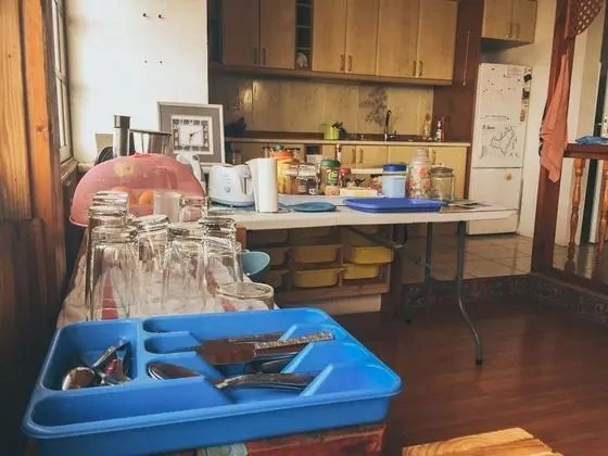 Ortak Ranzalı Oda, Karma Ranzalı Oda, Ortak Banyo