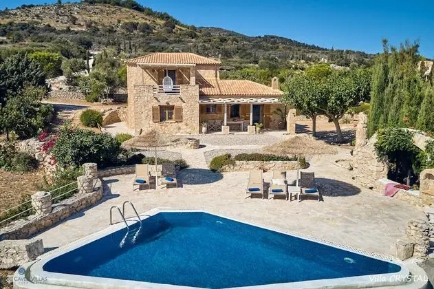Blue Caves Villas | 3-bedroom Villa CRYSTAL