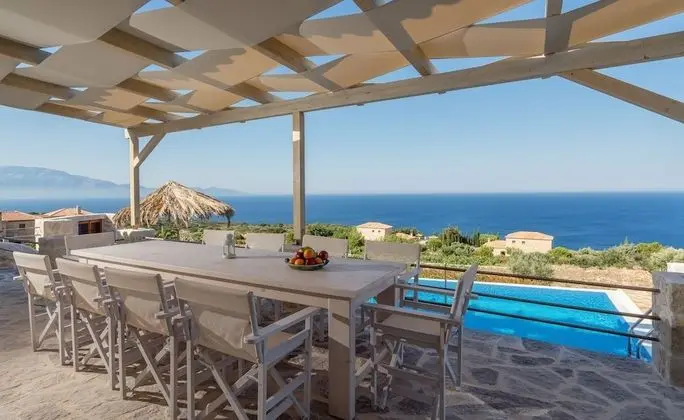 Blue Caves Villas | 4-bedroom Villa HARMONIA