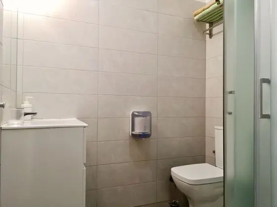 Stüdyo, Sıcak Su Küveti, Bahçeli