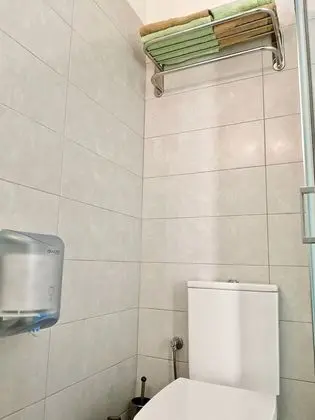 Stüdyo, Sıcak Su Küveti, Bahçeli