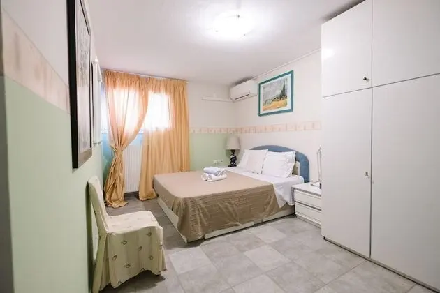 Villa, 5 Yatak Odası, Denize Sıfır