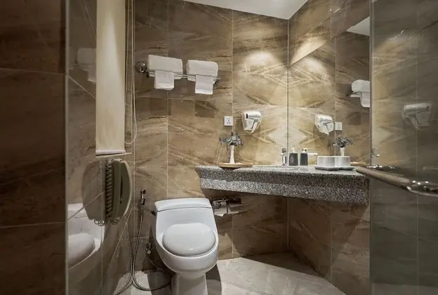 Luxury Oda