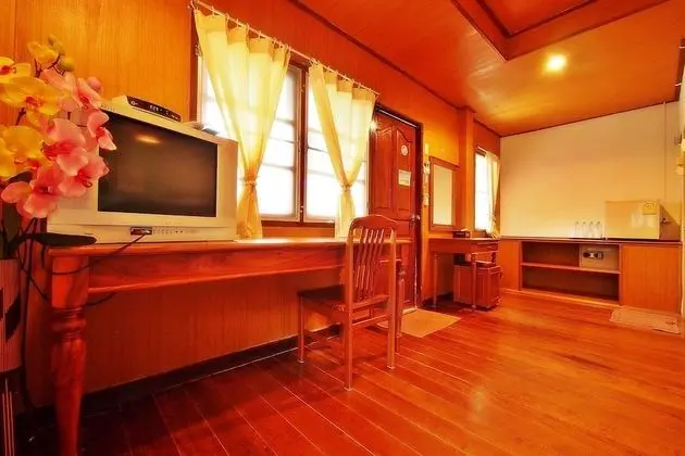Triple Bungalow