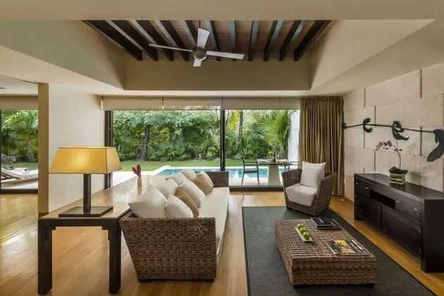 Patio Diamond Suite
