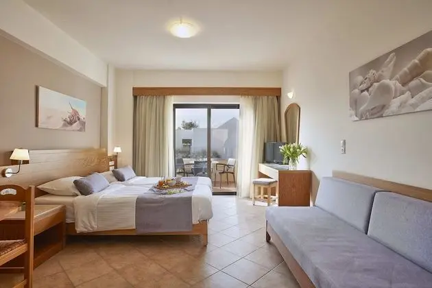 Stüdyo, Kısmi Deniz Manzaralı