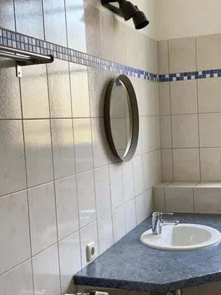 Üç Kişilik Oda, Özel Banyo