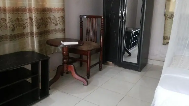 Executive Tek Büyük Yataklı Oda