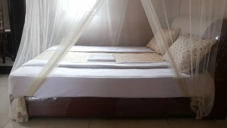 Executive Tek Büyük Yataklı Oda