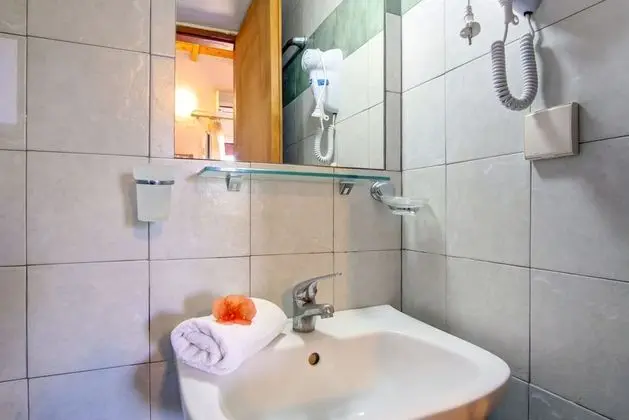 Family Oda, 1 Yatak Odası, Havuz Manzaralı