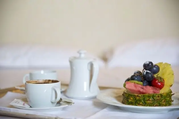 Comfort Tek Büyük Yataklı Oda