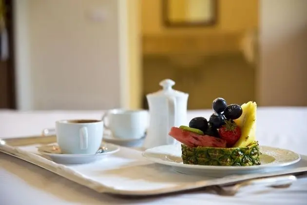 Comfort Tek Büyük Yataklı Oda