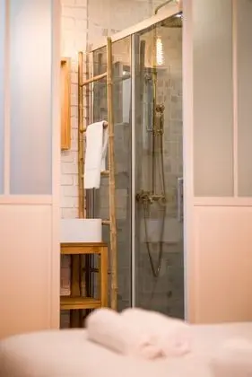 Exclusive Apart Daire, Banyolu/Duşlu, Avlu Manzaralı