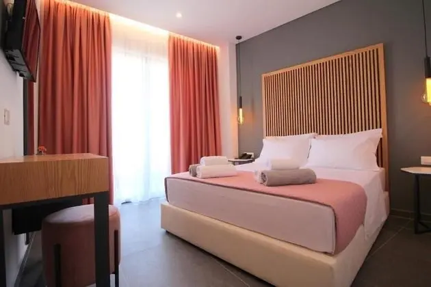 Tek Büyük Yataklı Oda, Balkon